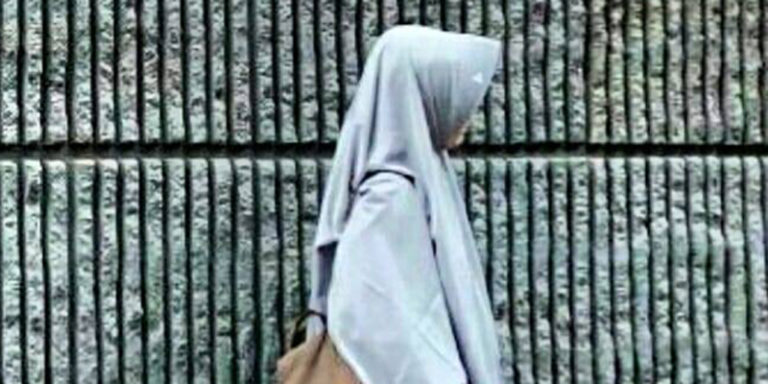 Perjuangan Panjang Jilbab Di Indonesia (1) - Islampos