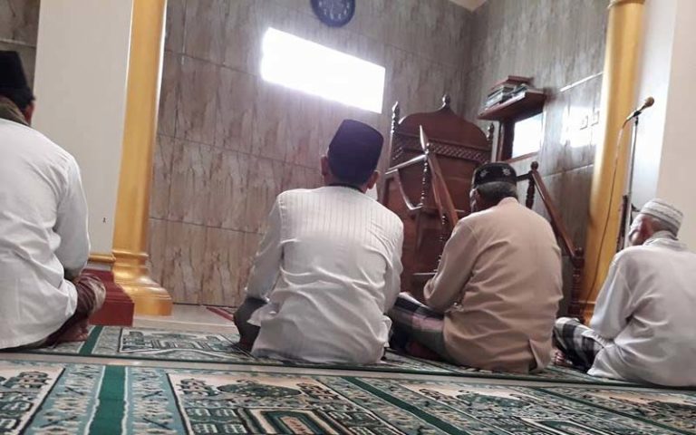 Mengapa Harus Istighfar Setelah Shalat Islampos