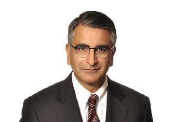 Mahmud Jamal hakim muslim Kanada